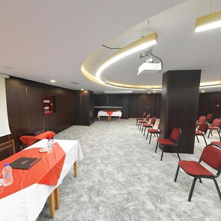 Ring Downtown Hotel Antalya Bagian luar foto